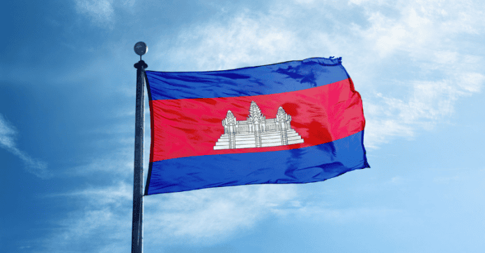 উন্নয়নের আড়ালে ক্যাম্বোডিয়ার যে সংকট